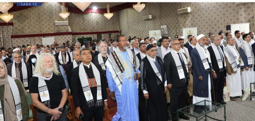 المشاركون في مؤتمر فلسطين الثالث بالعاصمة صنعاء يعلنون دعمهم وتأييدهم لقرار قائد الثورة بمنع الملاحة الصهيونية